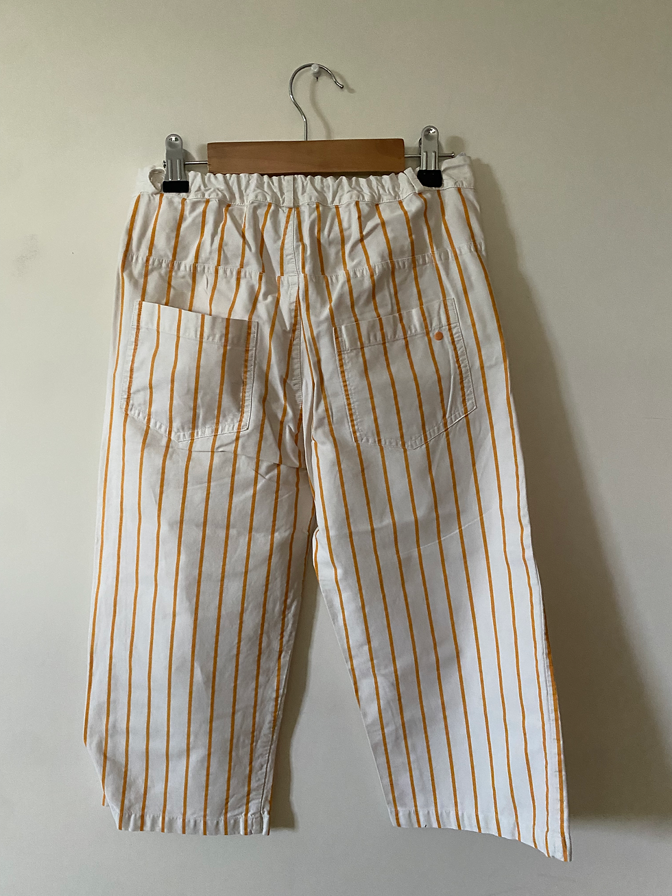 Thumbnail: wit geel gestreepte broek bonmot 140/146