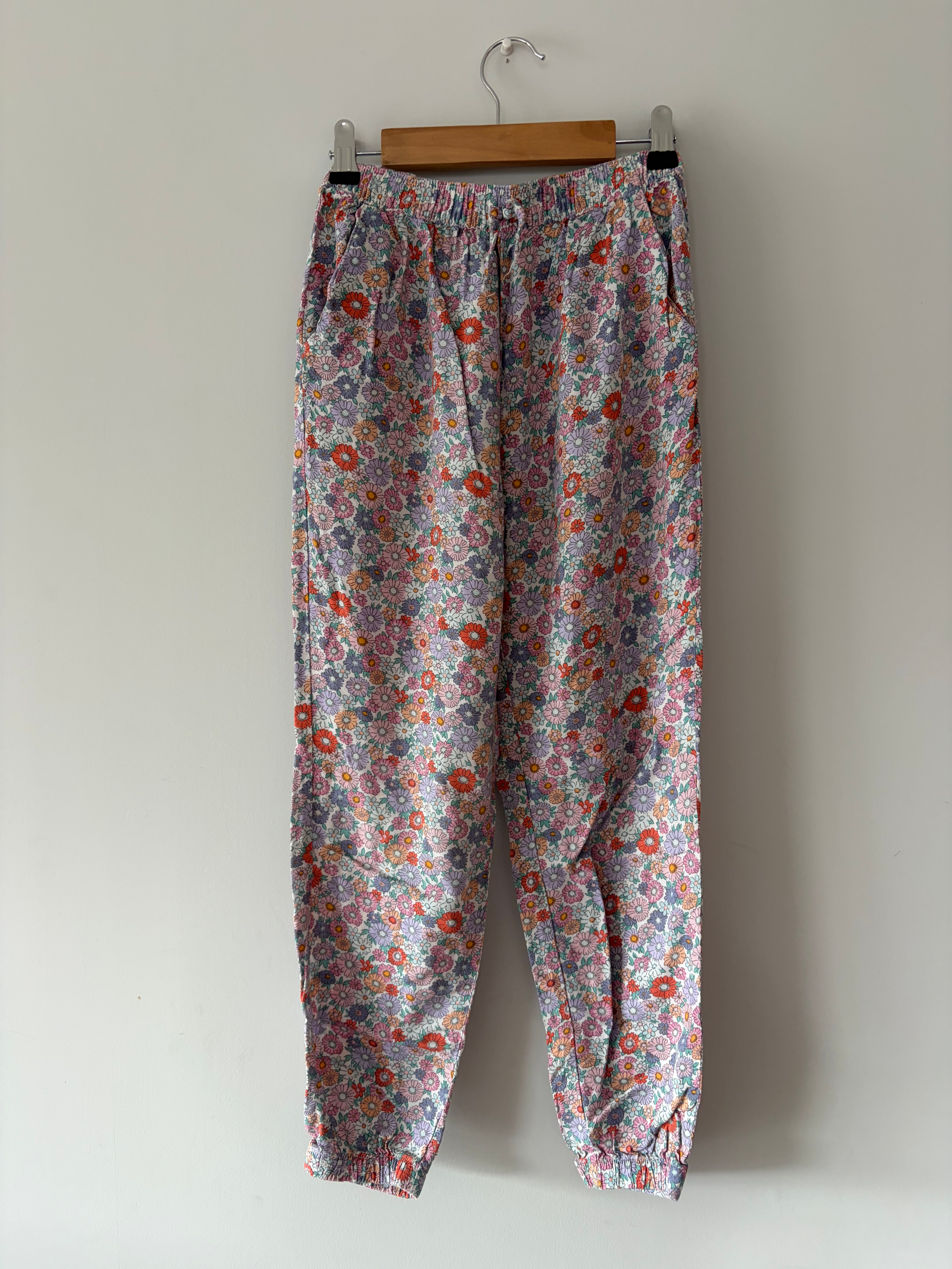 zomerse bloemen broek h&m 140