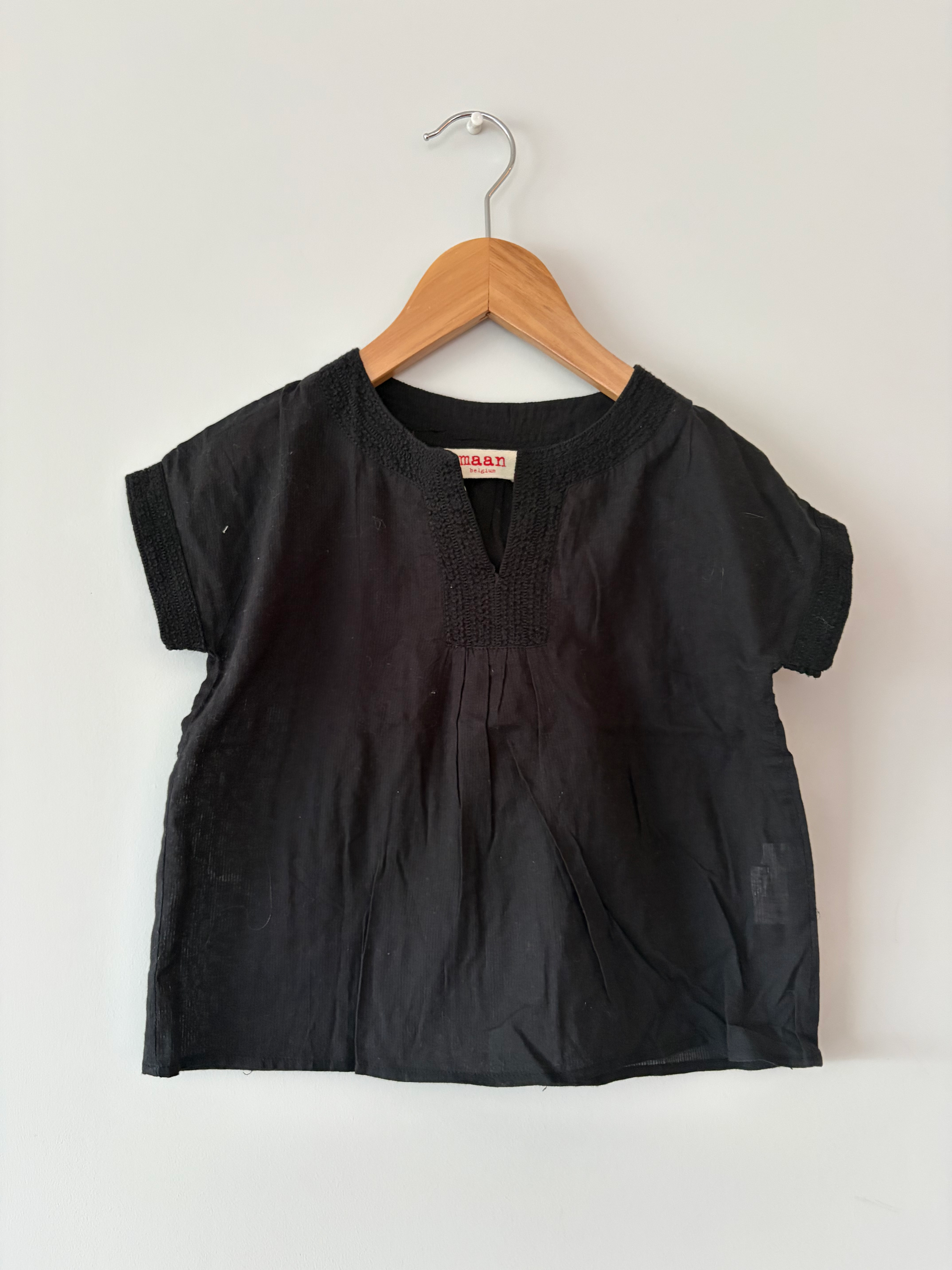 zwart shirtje maan 116