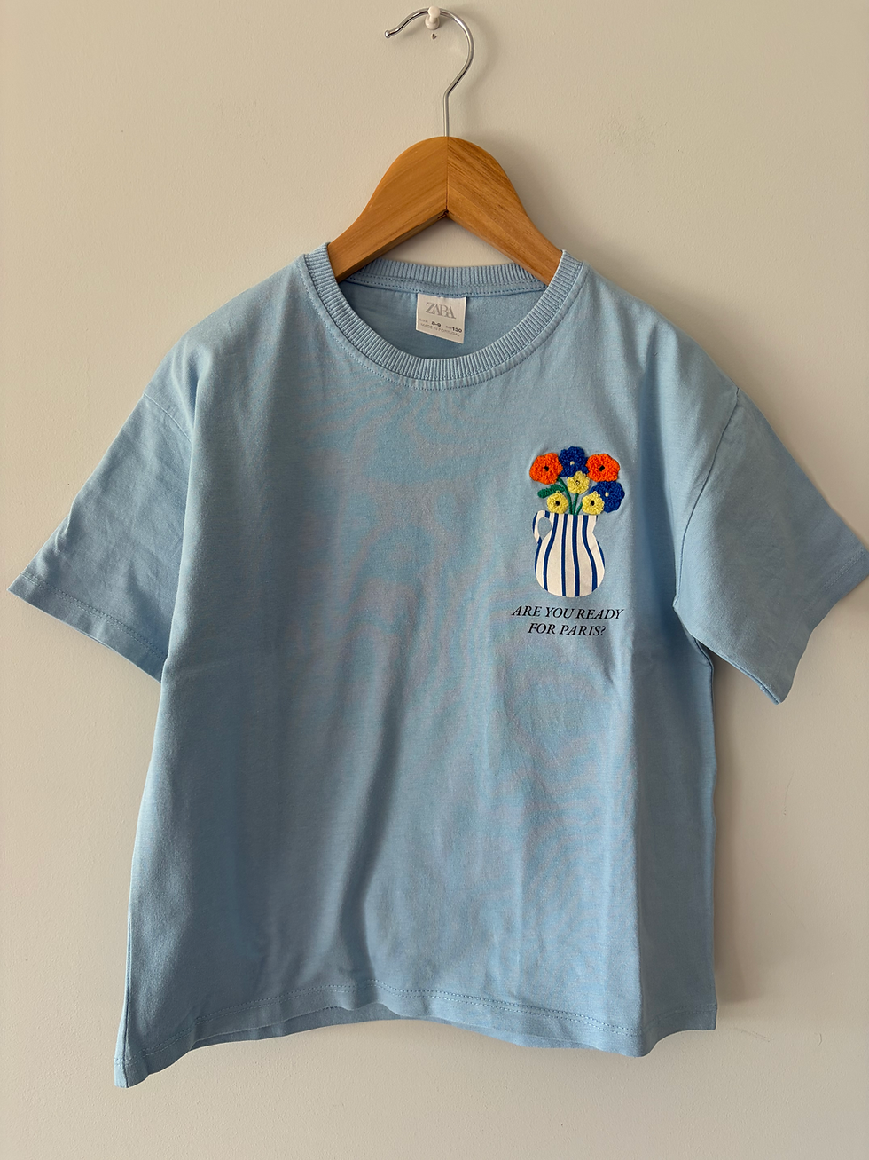 Thumbnail: leuke t-shirt print achteraan zara 130