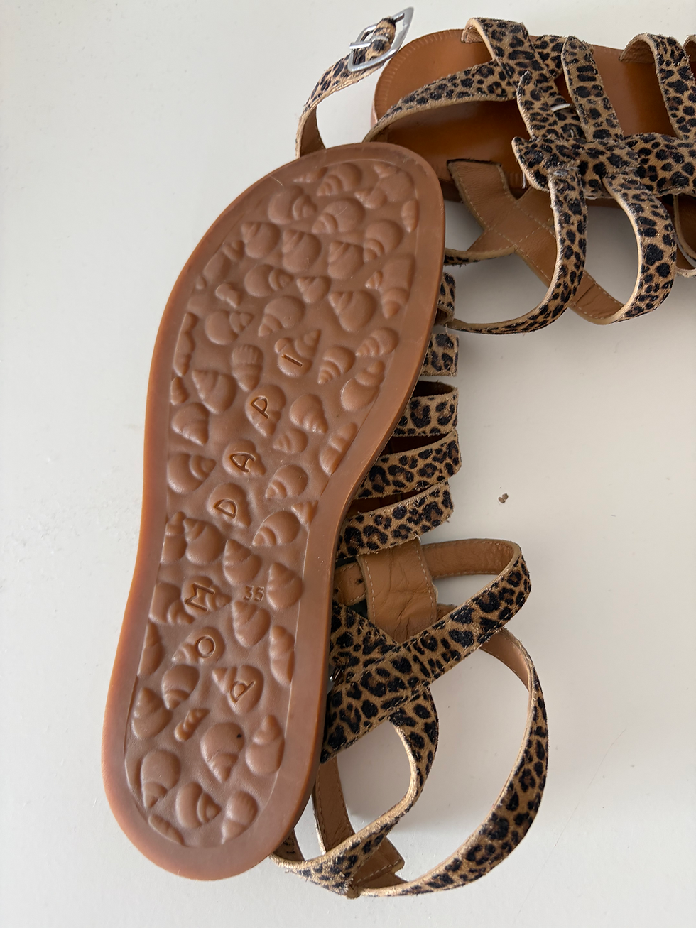 Thumbnail: schoenen: luipaard sandalen pom d'api 35