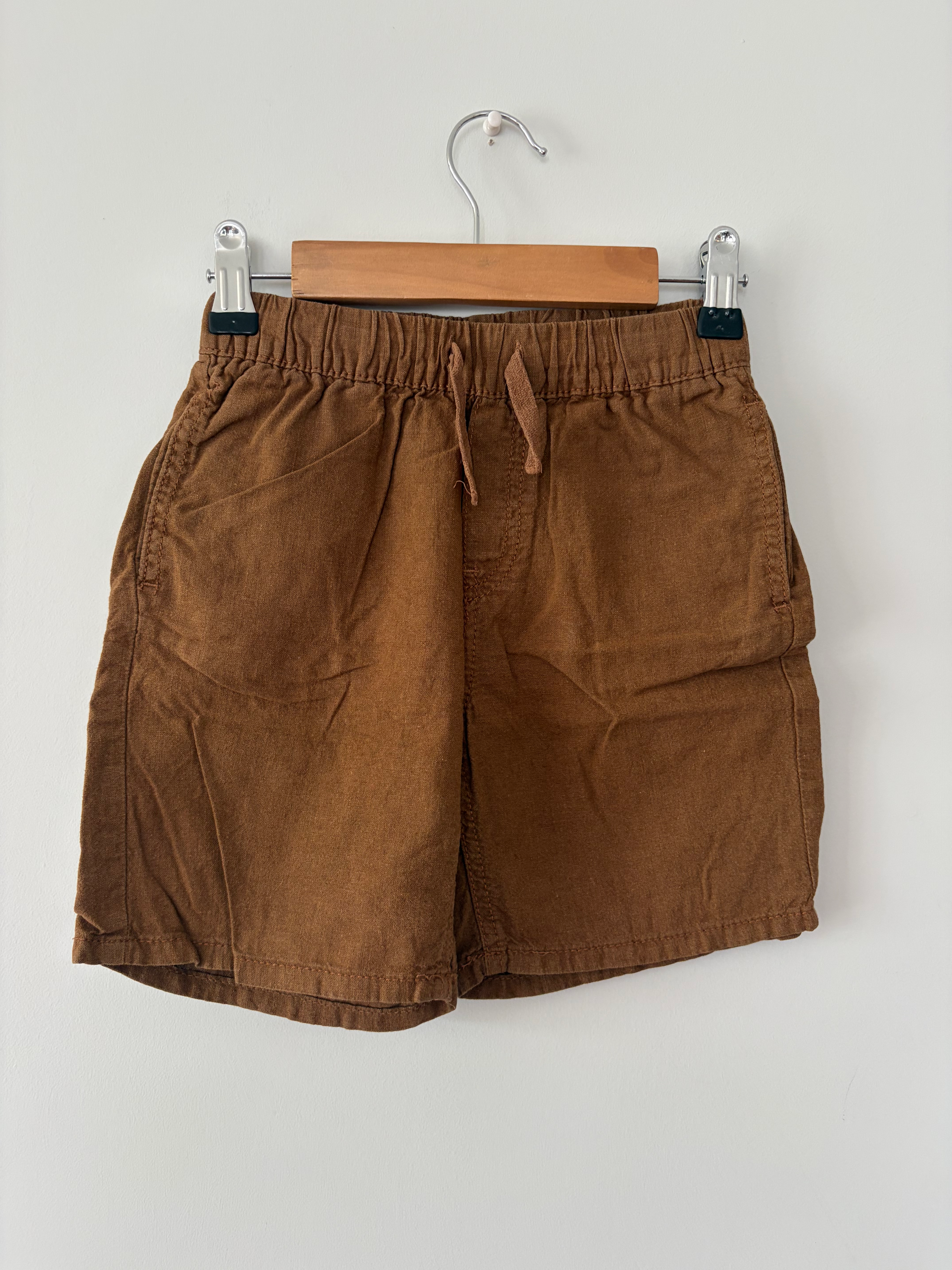 bruine short h&m 110
