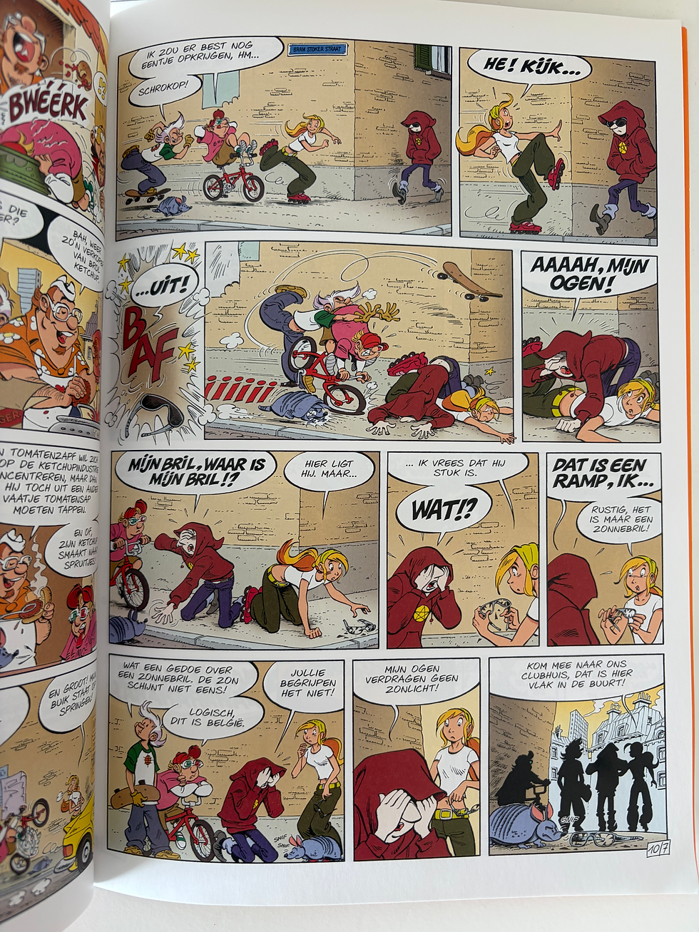 Thumbnail: boeken: Jump, vampieren met ketchup strip