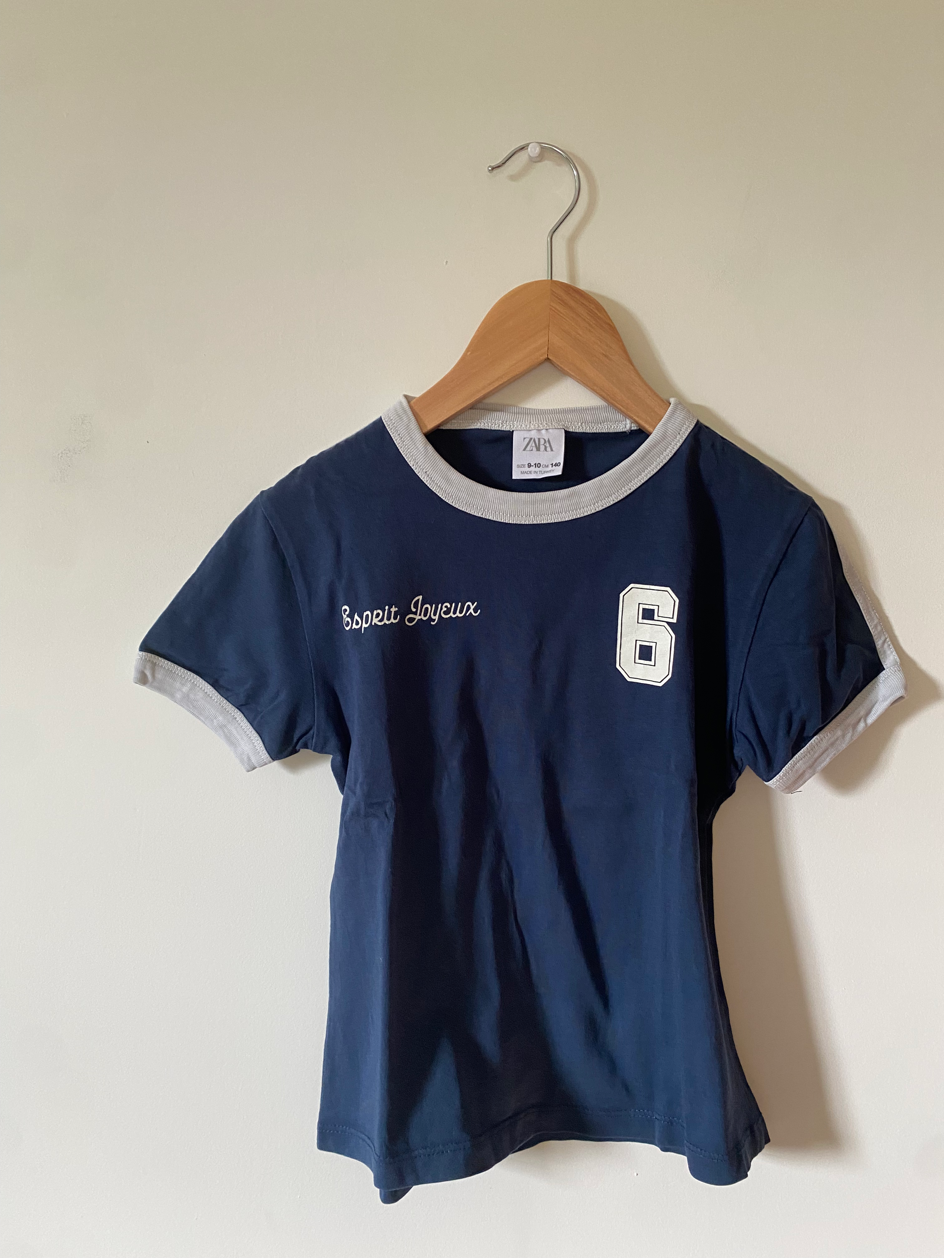 blauwe t-shirt zara 140