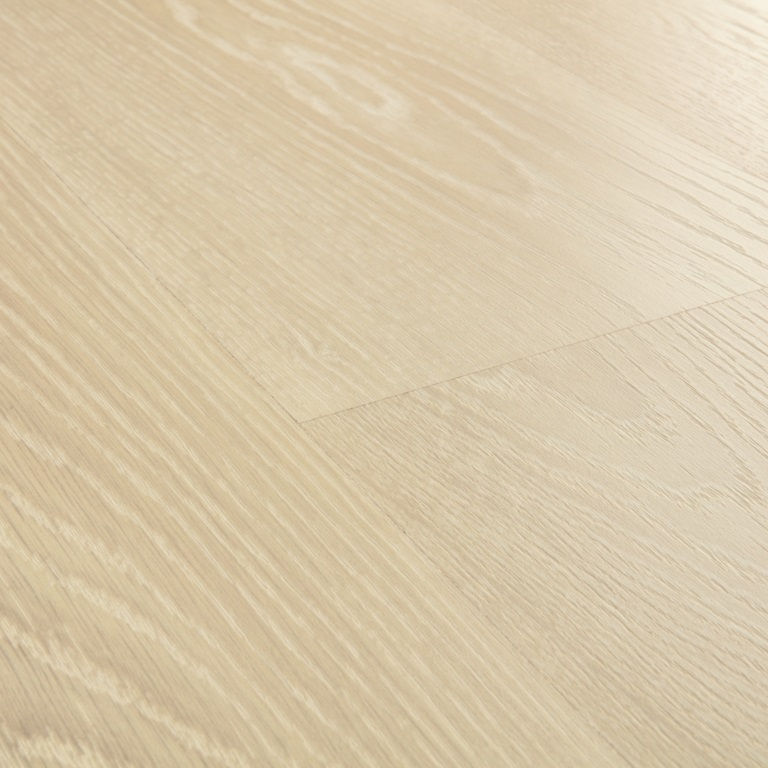 Frosty Beige Oak - Quickstep Classic Hydro 8mm Laminate Flooring