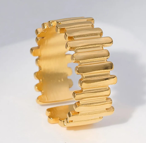 Thumbnail: MANRAH Linear Luxe Ring