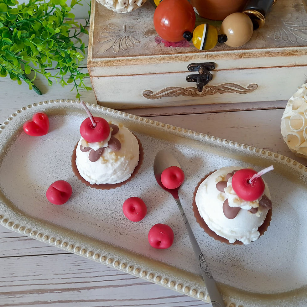 Thumbnail: Scented candle cupcake "Vanilla ice" 1 pc.
