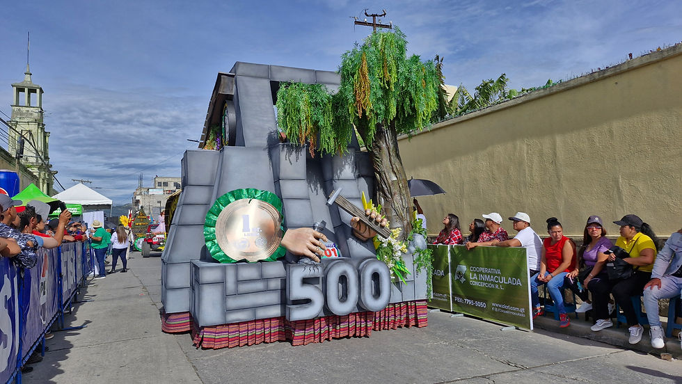 Carroza Princesa Chnabj´ul año 2025 / fotografía Hector Méndez