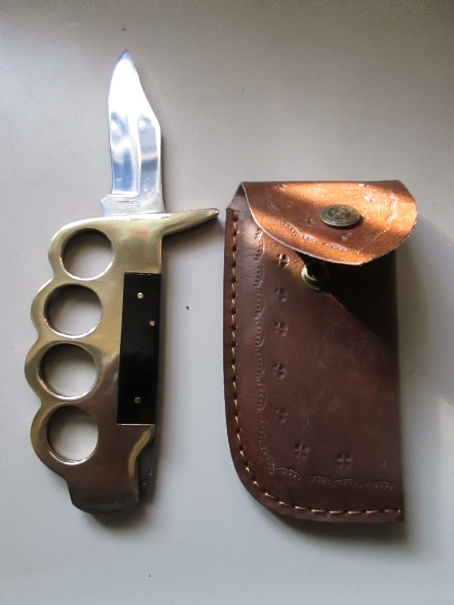Super rare mini brass knuckle vintage knife combo w/ genuine leather mini sheath