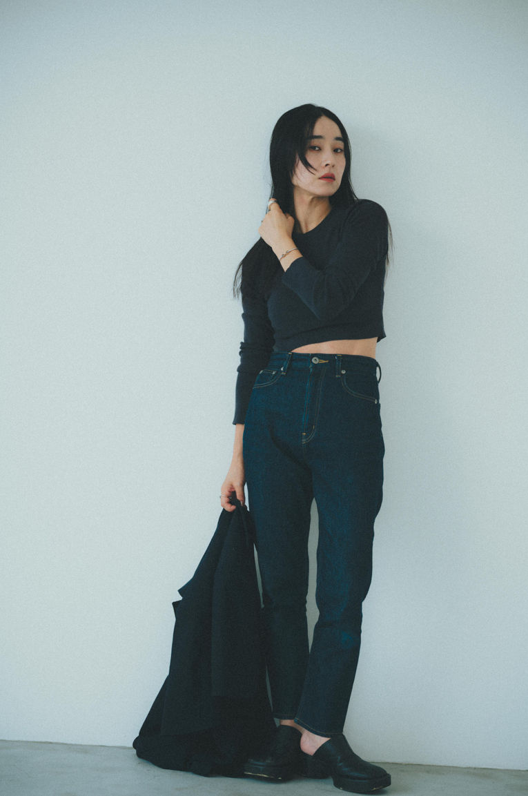 サムネイル： aluna    First Denim