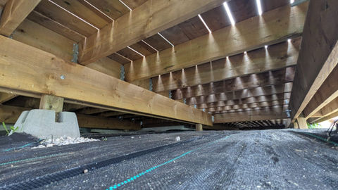 Deck subfloor, wooden deck joists, deck blocks, deck foundation, Beautiful large new deck made from pressure treated lumber summer bbq bakyard pine trees modern backyard vinyl fence decowalls.ca