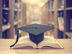 「学会」と「学界」