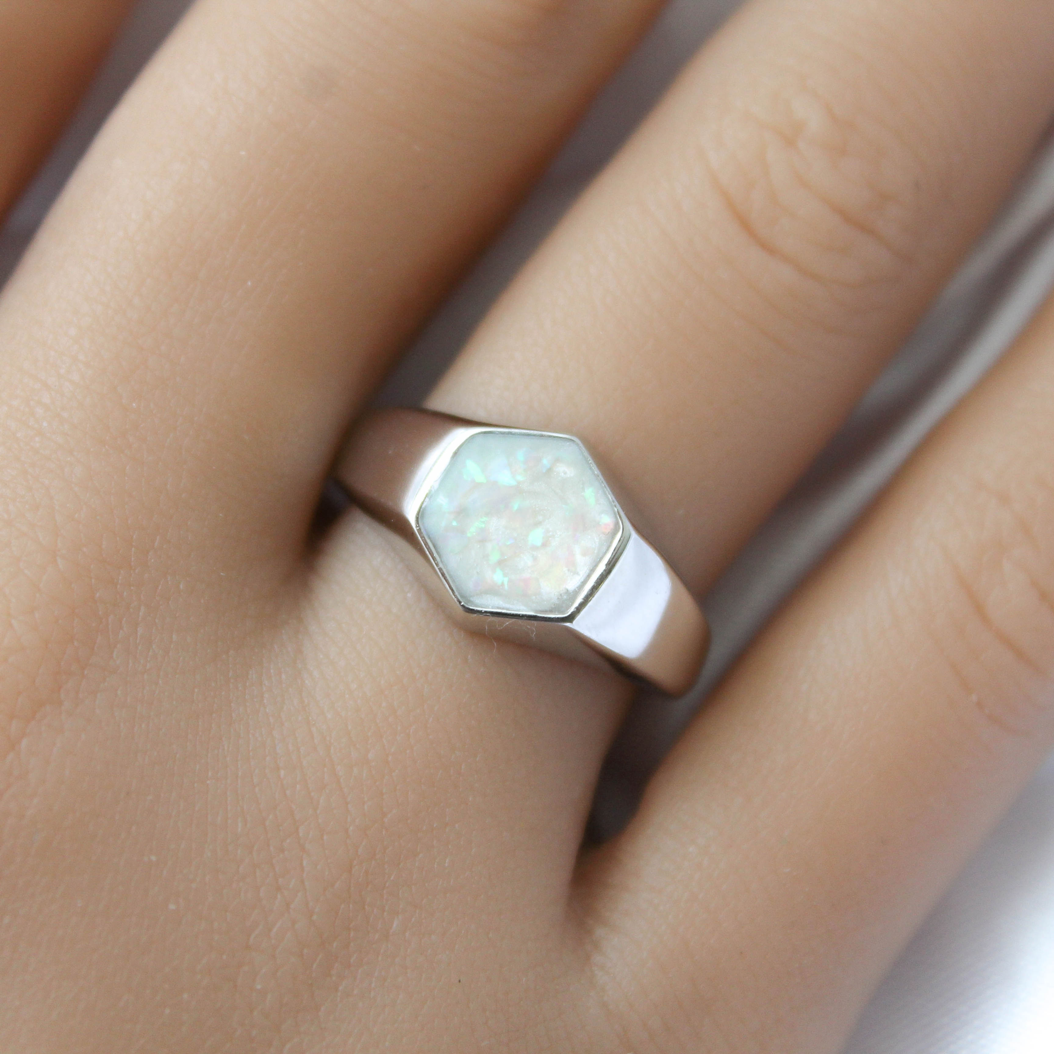 Taylor Keepsake Ashes Ring