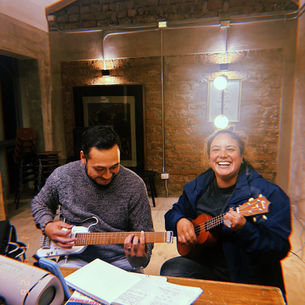 DIBUJANDO CANCIONES version online