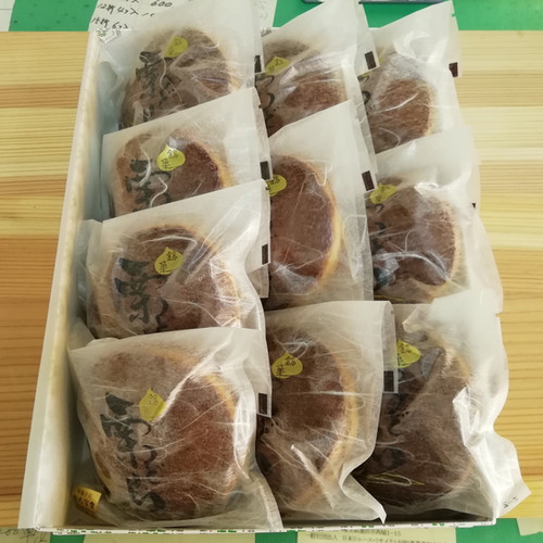 栗どら焼き 10個入りの外観