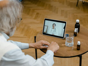 Daily Wellness Tracking: A Pharmahelphub Guide for Seniors