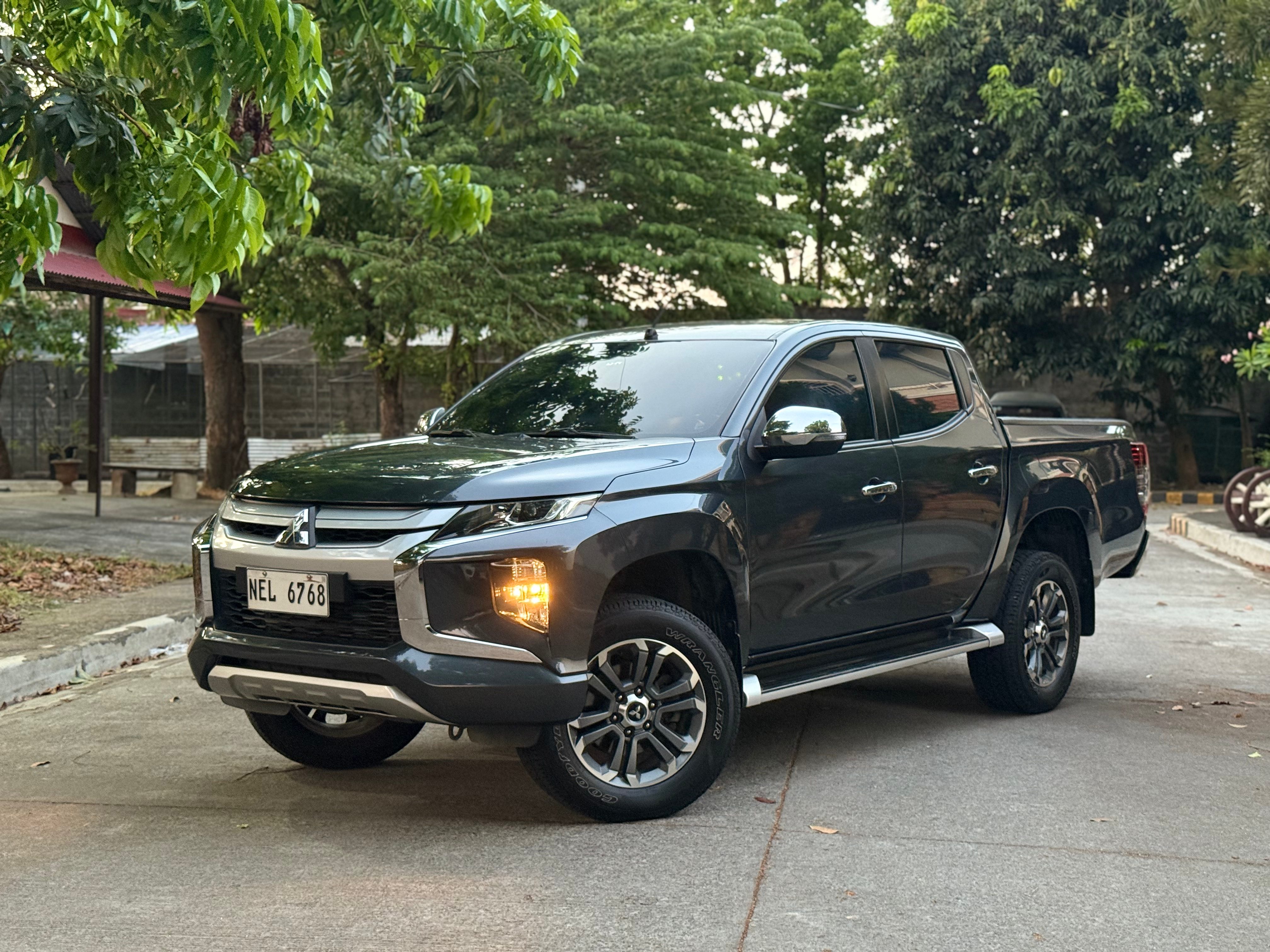 2022 Mitsubishi Strada GLS A/T