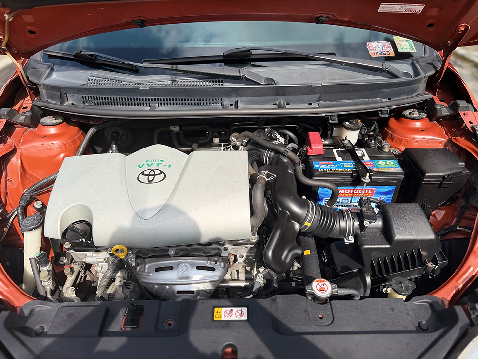 Thumbnail: 2018 Toyota Yaris S A/T