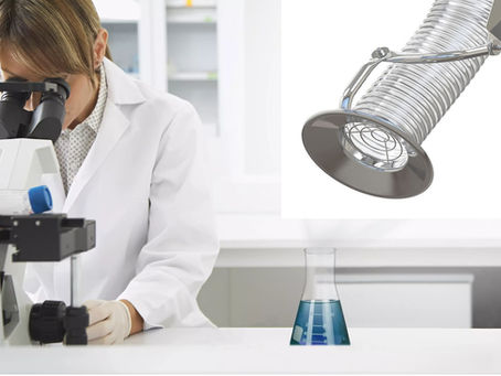 Jak ramiona laboratoryjne wspomagają bezpieczeństwo w pracy?