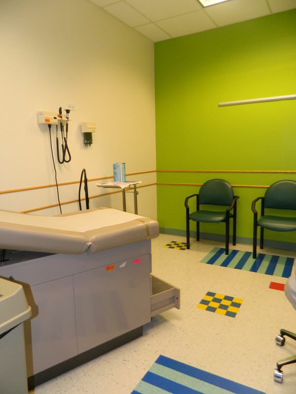 Sunnyside Health Center Near North Health Service Chicago