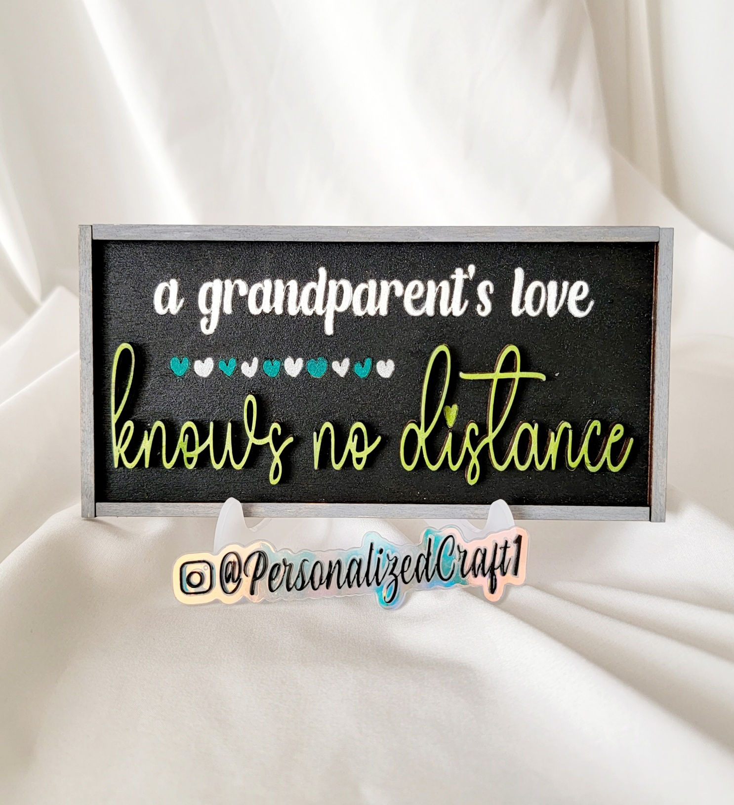 Grandparents Love Knows No Distance, 2 Layer Wood Sign w/ Stand
