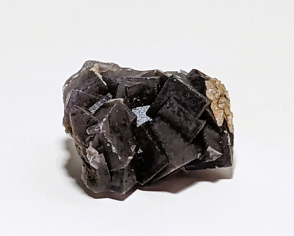 Thumbnail: Balochistan fluorite crystal with striking colors and clarity, known for its calming and healing properties. At jujujems.