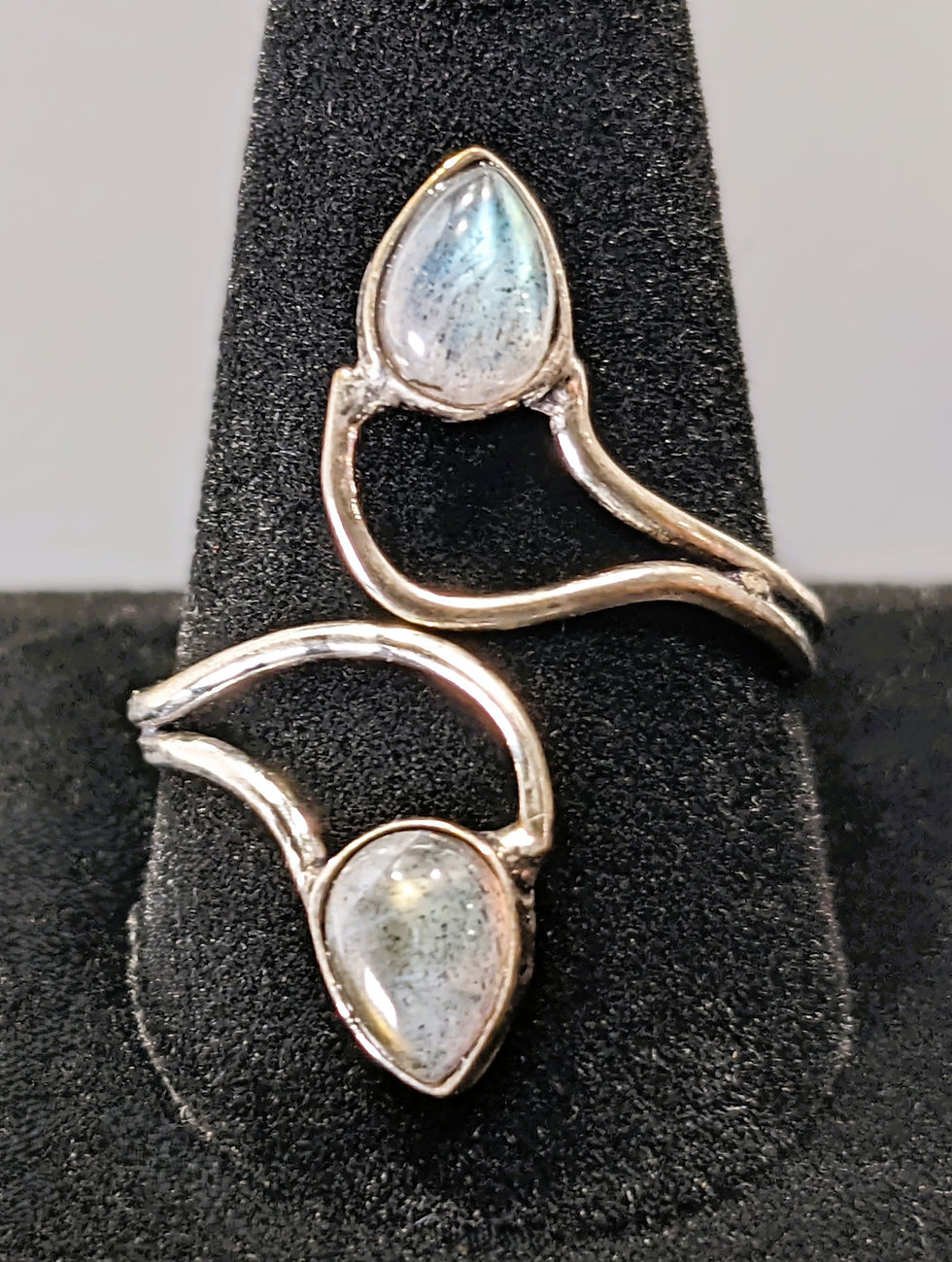 Thumbnail: Adjustable silver-plated ring with gemstone, fun fashion jewelry