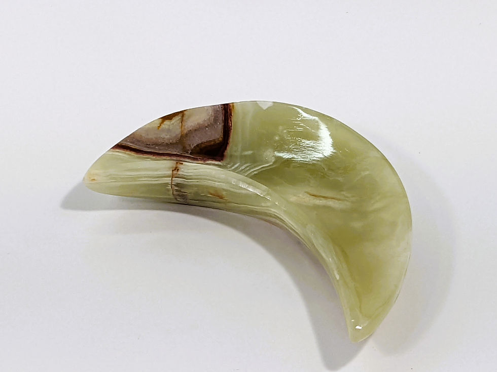 Thumbnail: chalcedony_jujujems_marble-like_confused-with-calcite_bands-layers-colors_strength-stone_calming-stone_multi-purpose-stone