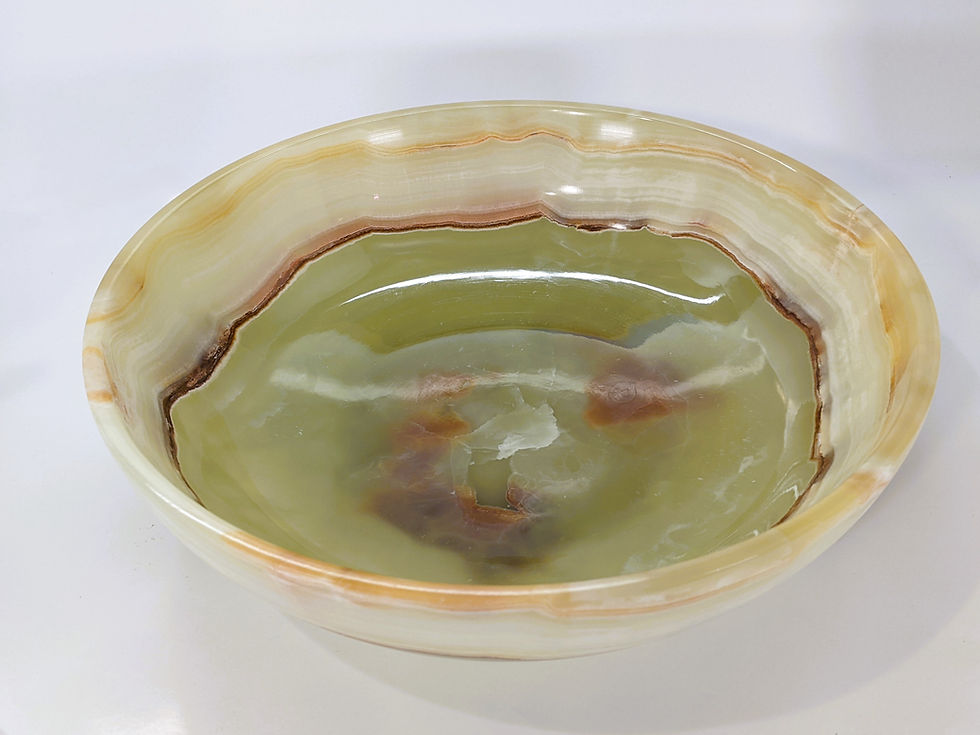 Thumbnail: _chalcedony_jujujems_marble-like_confused-with-calcite_bands-layers-colors_strength-stone_calming-stone_multi-purpose-stone
