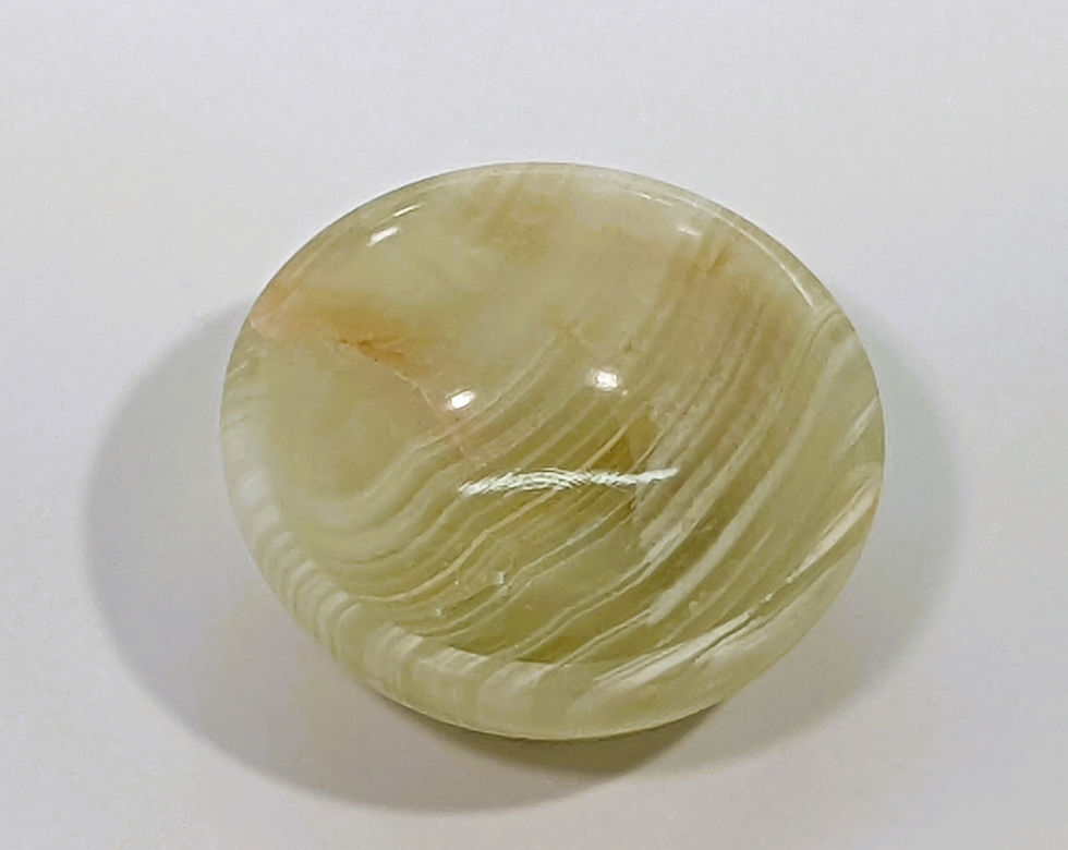 Thumbnail: chalcedony_jujujems_marble-like_confused-with-calcite_bands-layers-colors_strength-stone_calming-stone_multi-purpose-stone