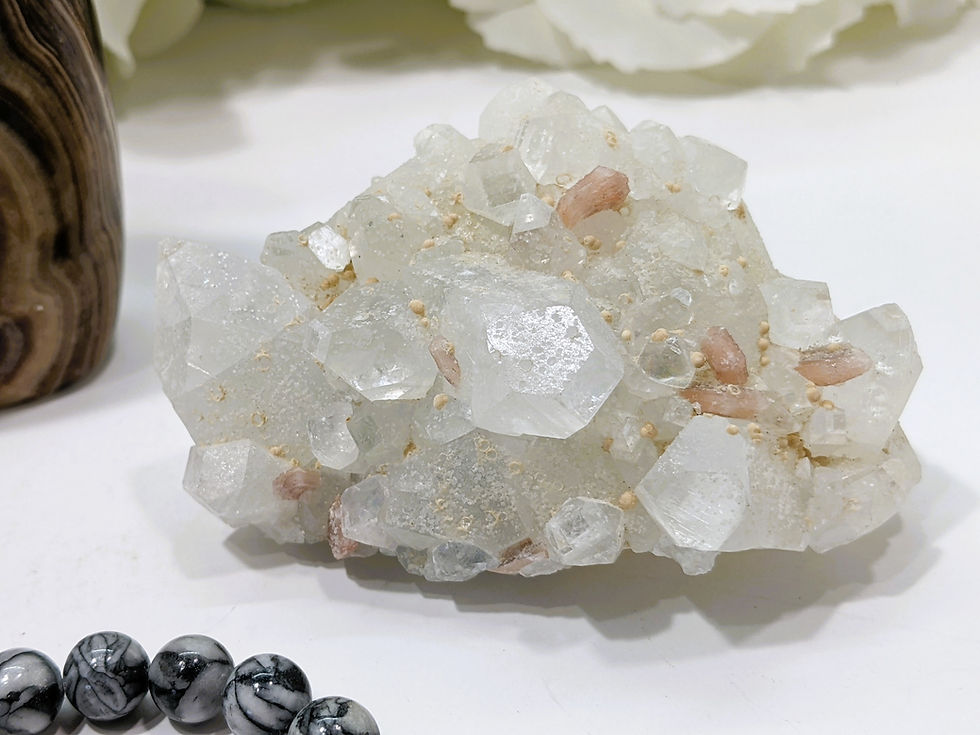 Thumbnail: Apophyllite & Stilbite cluster, Pinolite Bracelet, Chocolate Calcite, Yooperlite tumble