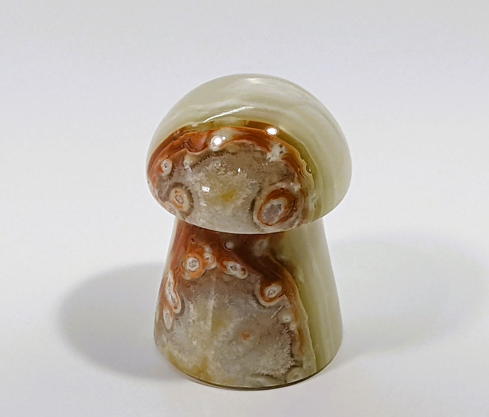 Thumbnail: chalcedony_jujujems_marble-like_confused-with-calcite_bands-layers-colors_strength-stone_calming-stone_multi-purpose-stone
