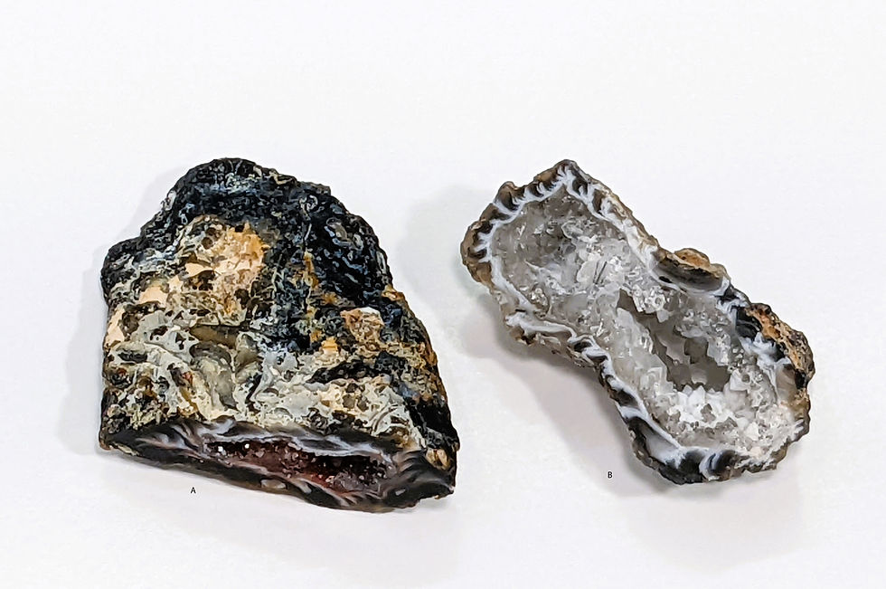 Oco Agate geode half showing banded agate and druzy quartz