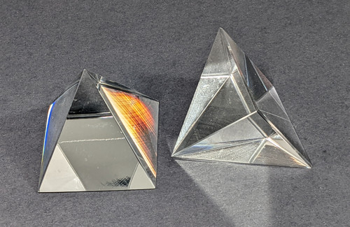 Pyramids Onpoint Crystal Crystal Pyramids | jujujems