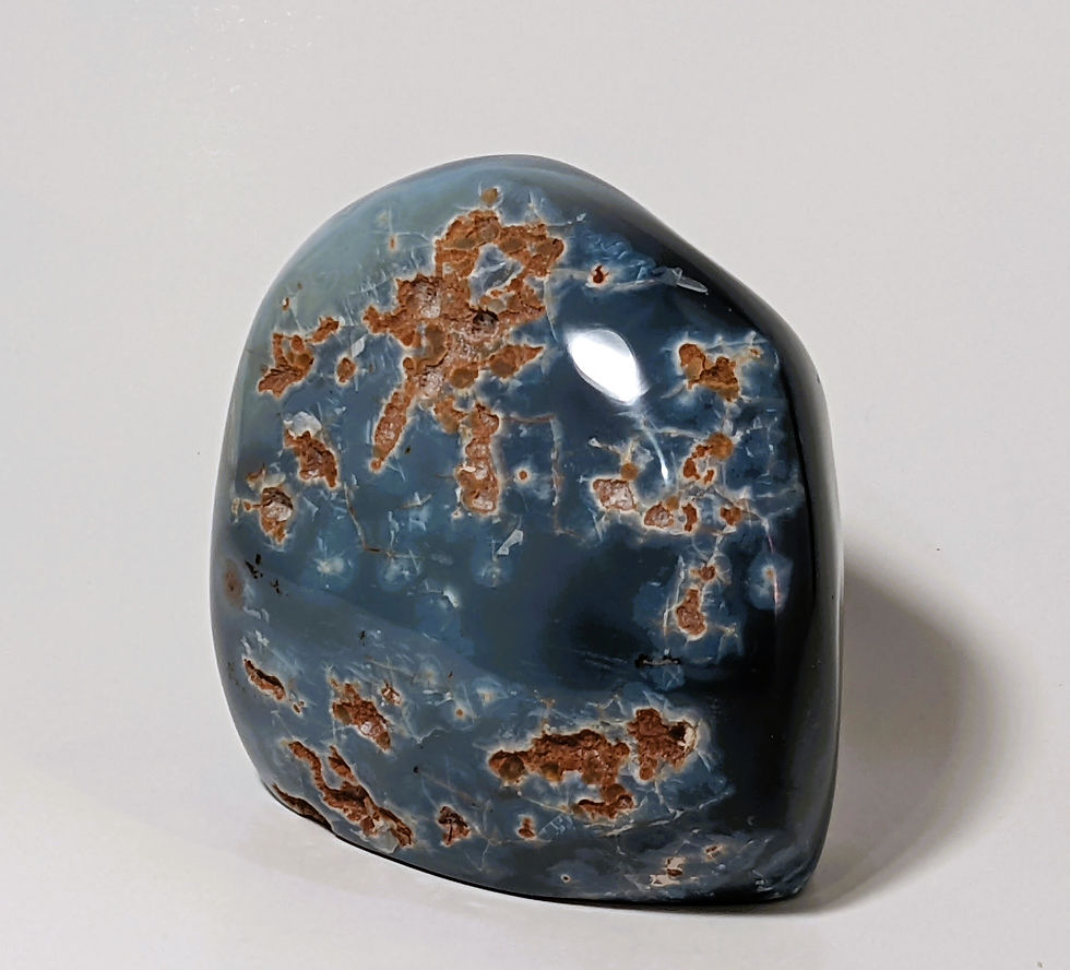 Banded Agate Freeform in blues with vugs