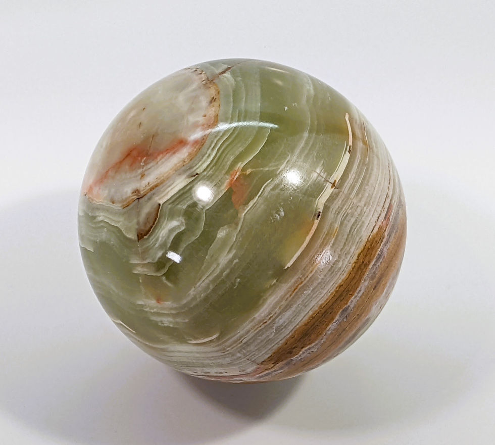 Thumbnail: chalcedony_jujujems_marble-like_confused-with-calcite_bands-layers-colors_strength-stone_calming-stone_multi-purpose-stone