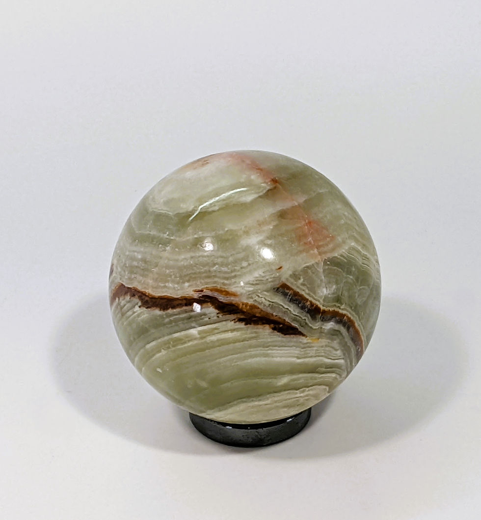 _heart-stone_heart_unconditional-love_love-stone_great-mother-stone_yin-yang_heart_third-eye_crown_root_chakra_jujujems_gems