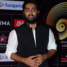 Arijit_5th_GiMA_Awards.jpg