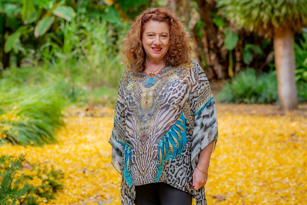 Suzie Photoshoot 2022 (24).jpg