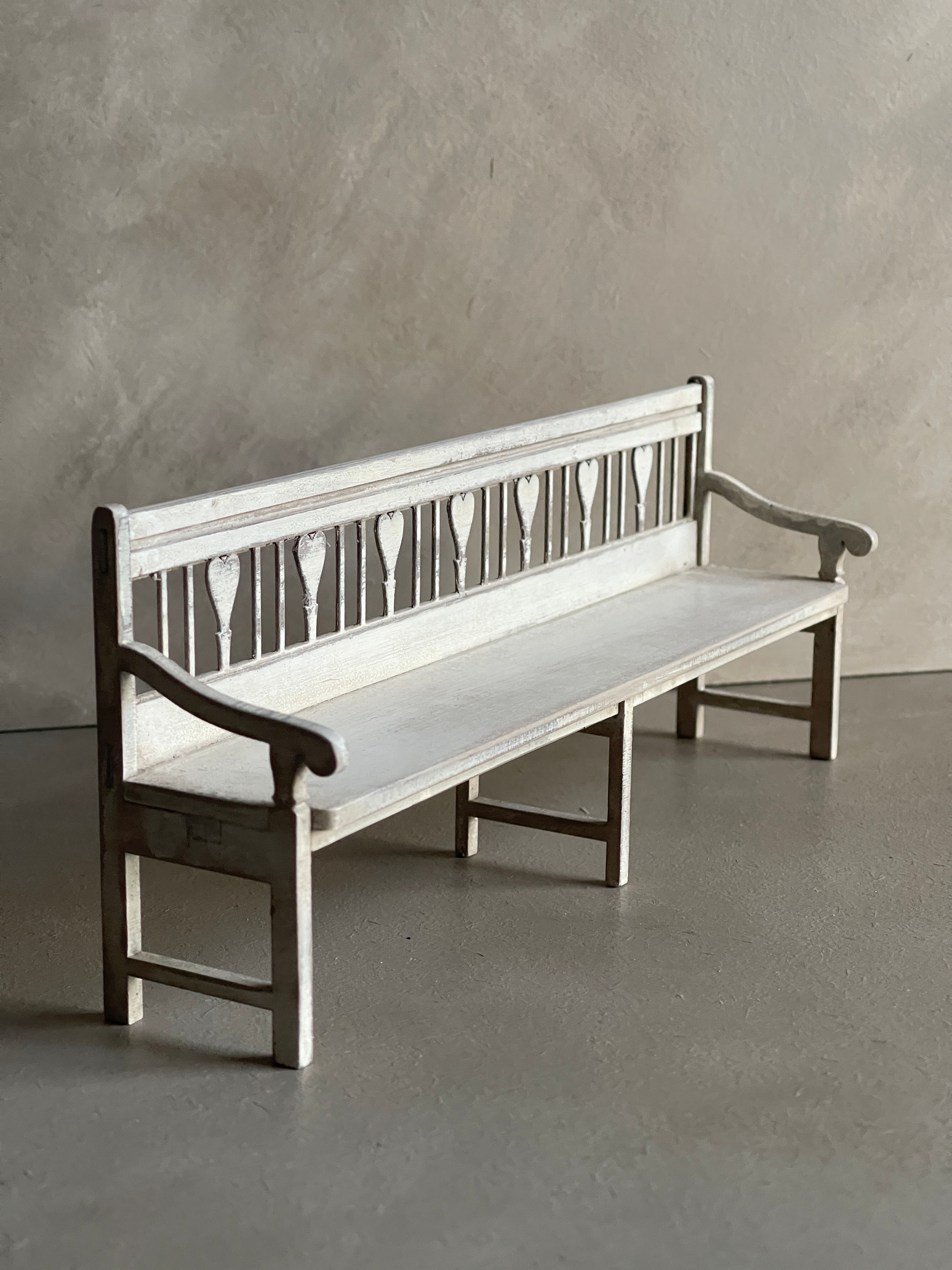 Long SCANDINAVIAN 19th century BENCH 12th scale Unpainted KIT