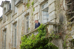 0aec4c_324cee634f624a15a845ec2e6536b45e.jpg_srb_p_1200_800_75_22_0.50_1.20_0.00_jpg_srb - Copy