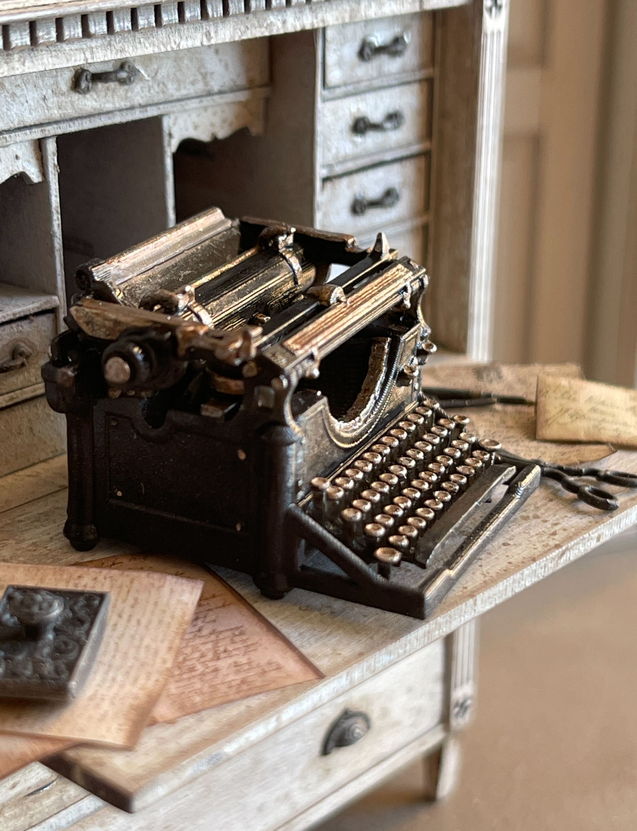 Underwood Typewriter 12th scale Unpainted