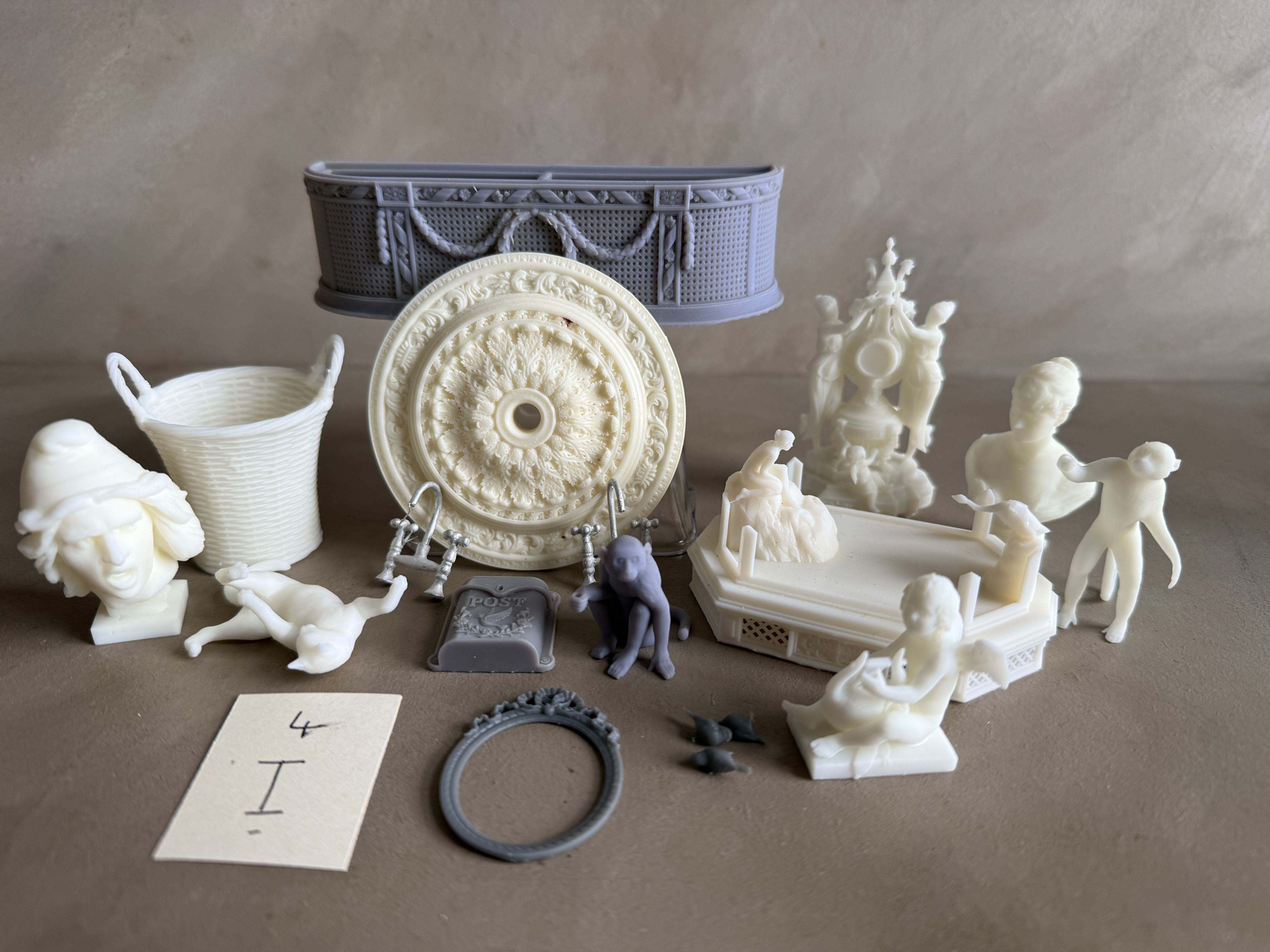 4I includes ottoman, basket and clock Slight seconds