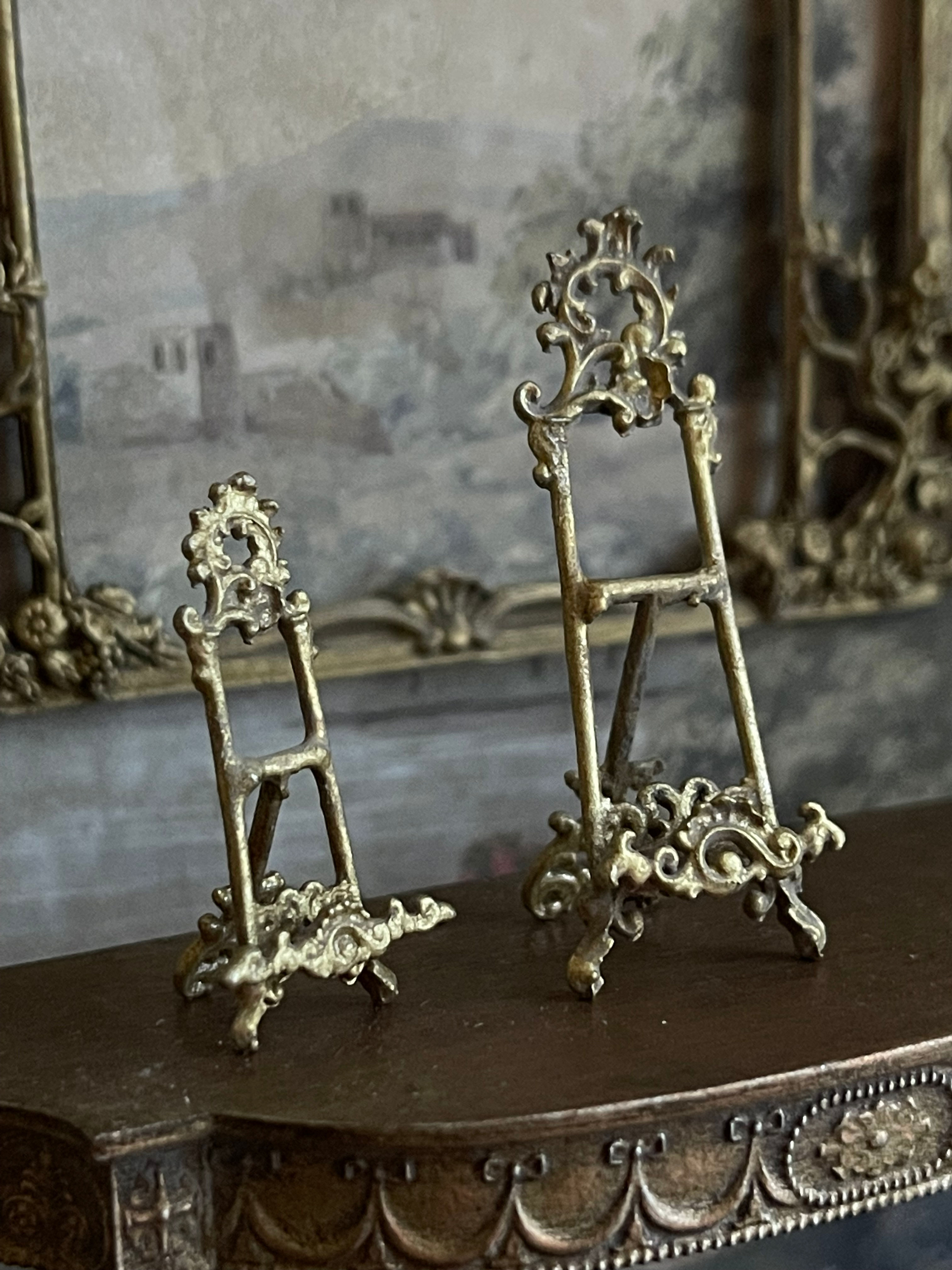 12th scale Free standing picture frames ref:ADM123 D404/405