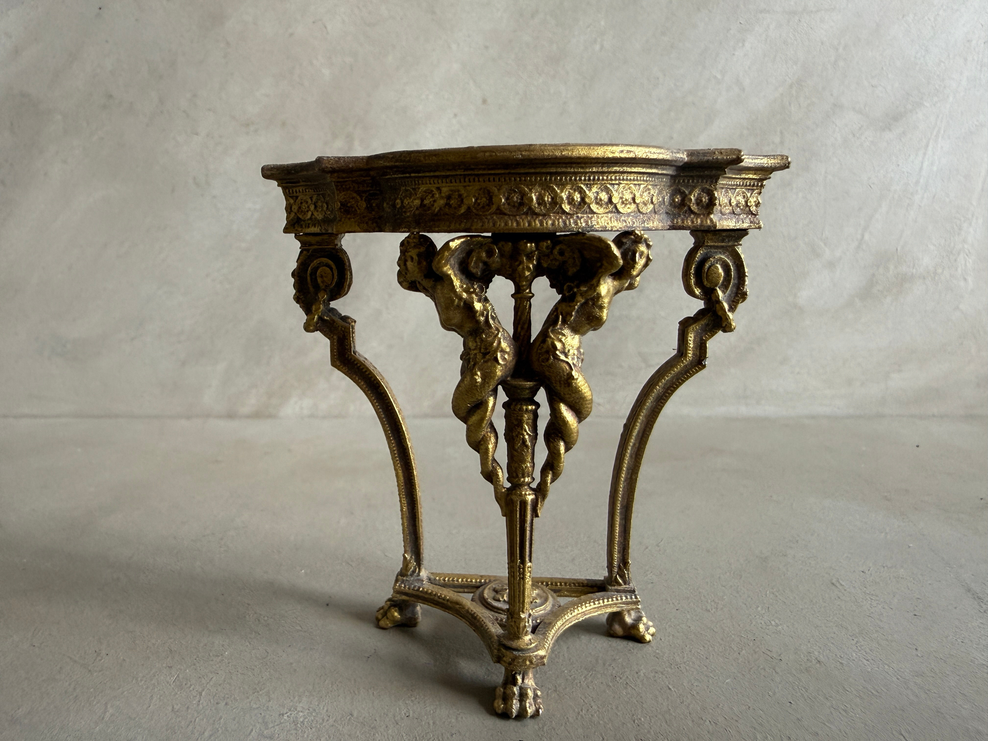 AF93 - HARPIE CONSOLE TABLE -12TH SCALE
