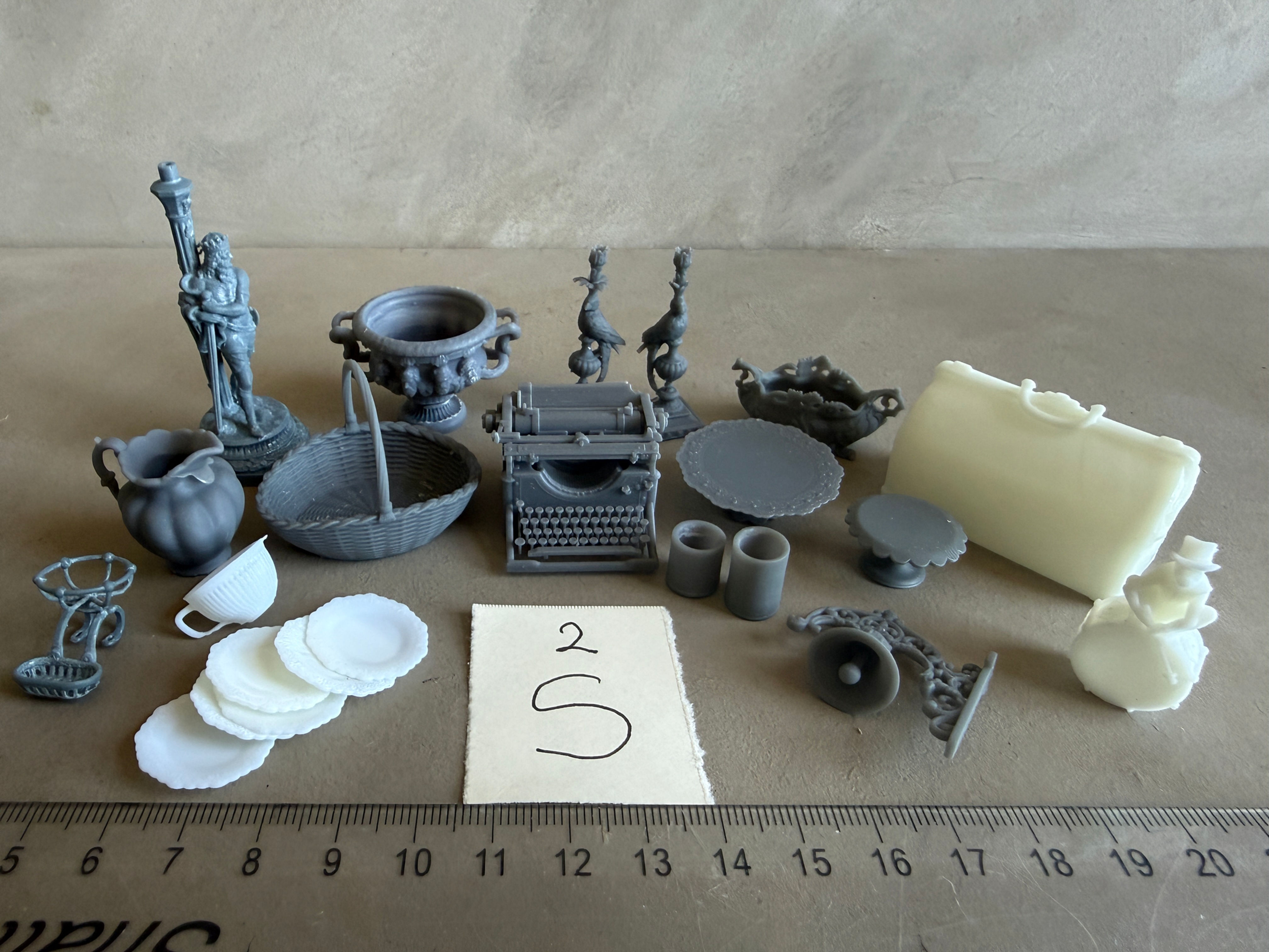 2S - Various items to include typewriter and lamp base Slight seconds