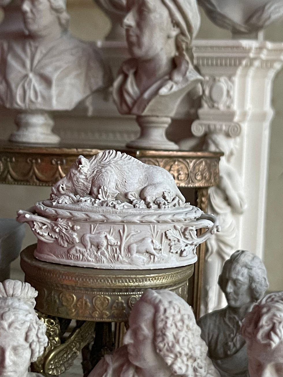 Miniatura: Ref: K   Wild Boar Tureen