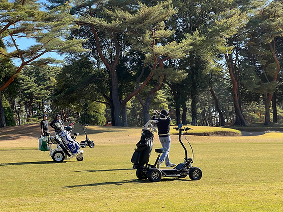 プレイヤー用一人乗りゴルフカート ラウンドテスト