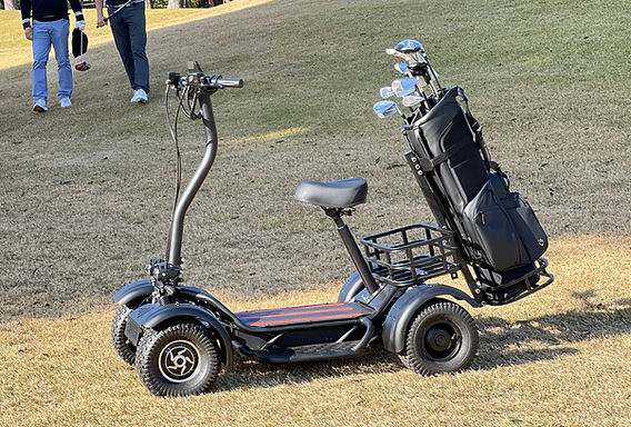 プレイヤー用一人乗りゴルフカート ラウンドテスト