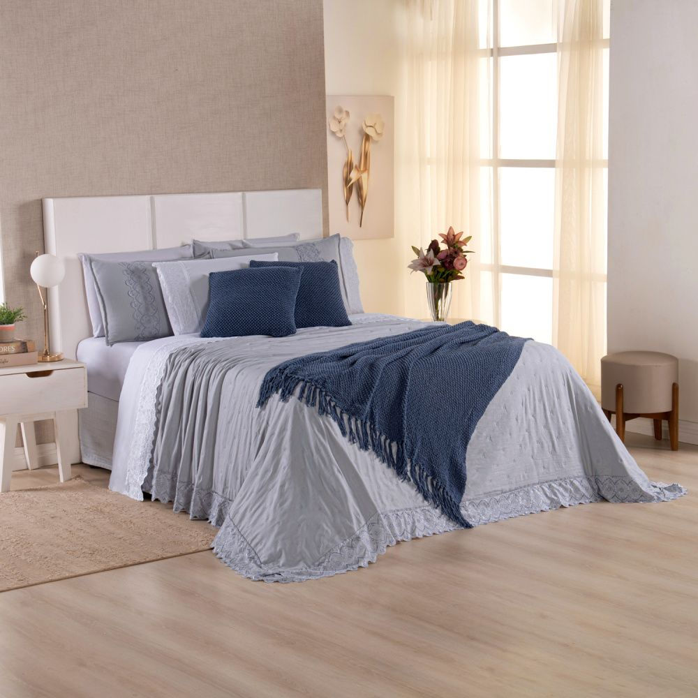 Kit Cama Posta Serena Percal 300 Fios Bordado Inglês Branco/Cinza/Azul
